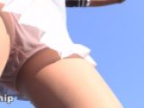 超高画質FHD動画 ローアングルOK！コスプレ広場で自前の生パンツを見せまくって興奮している露出狂娘NO-2