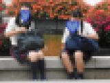 制服姿の女のコを撮影しました!!56